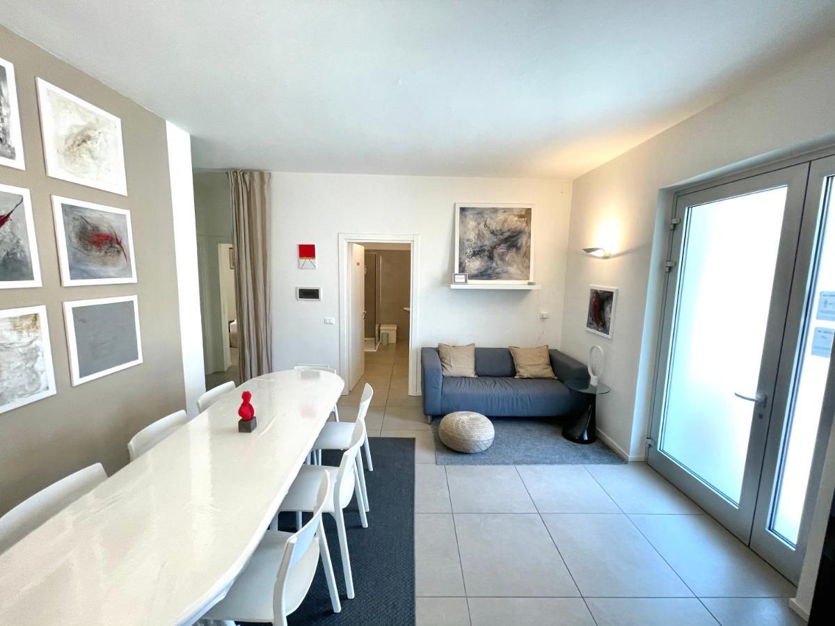 Carly'S Rooms Torbole Sul Garda Exterior photo