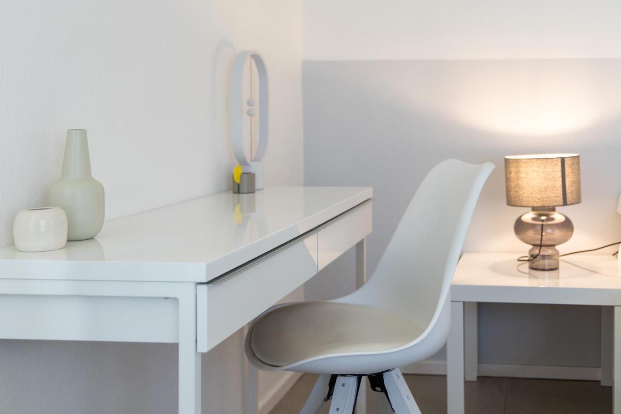 Carly'S Rooms Torbole Sul Garda Exterior photo